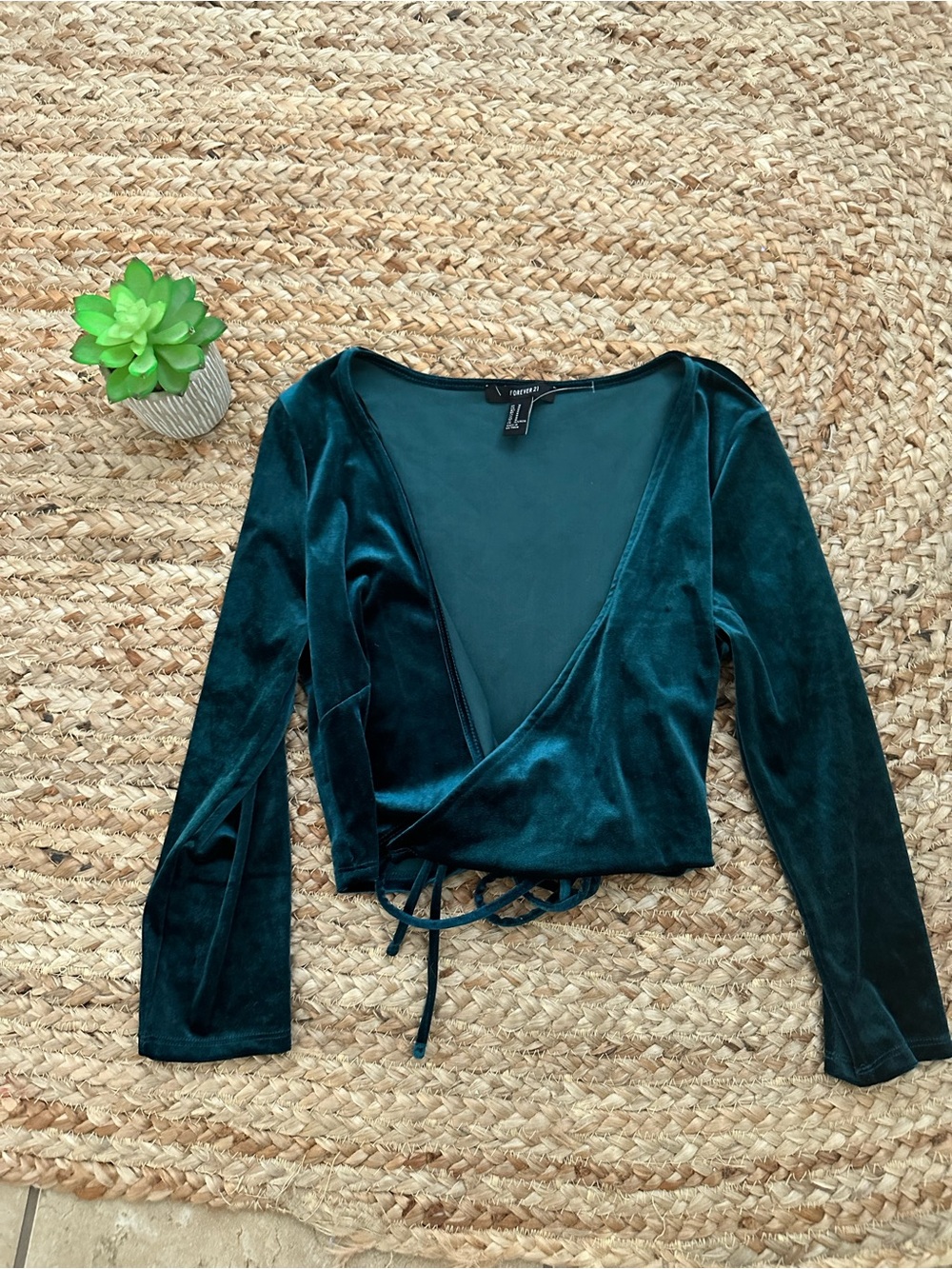 EMERALD VELVET WRAP TOP